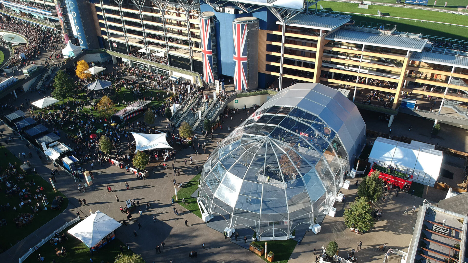 Champions Day Igloo